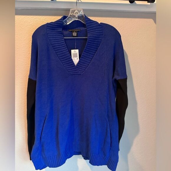 Grace elements women’s V-neck sweater - Picture 1 of 4